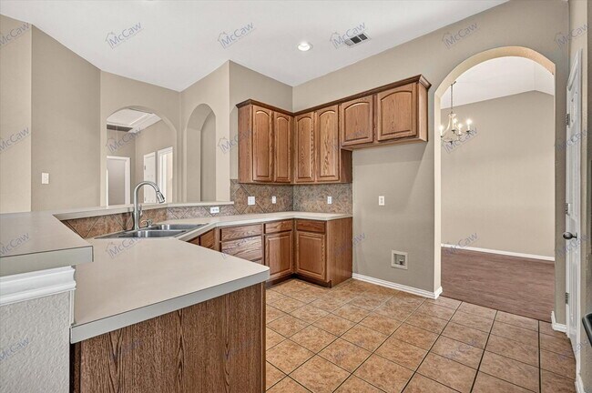 Building Photo - 9068 Weller Ln