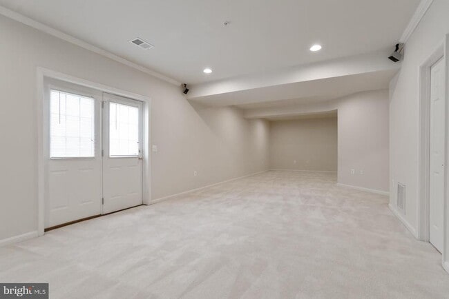 Building Photo - 9800 Traver St