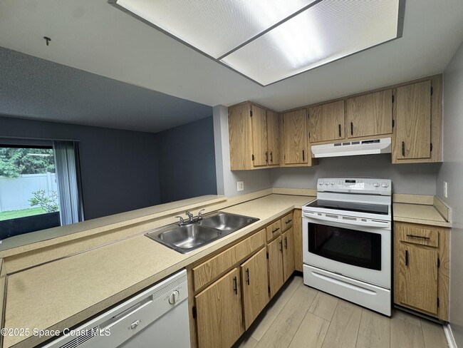 Building Photo - 2789 Patty Ln