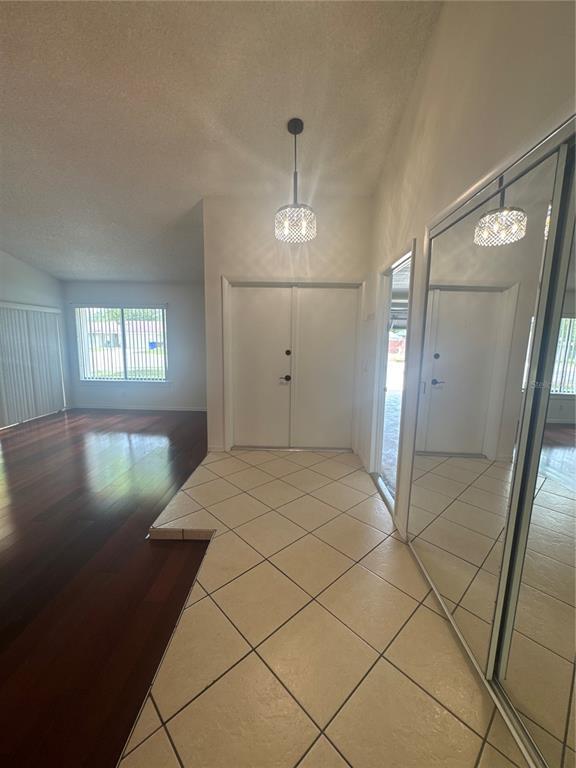 Building Photo - 2329 Pine Tree Ct