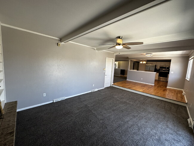 Building Photo - "Spacious 3-Bedroom Retreat with Finished ...