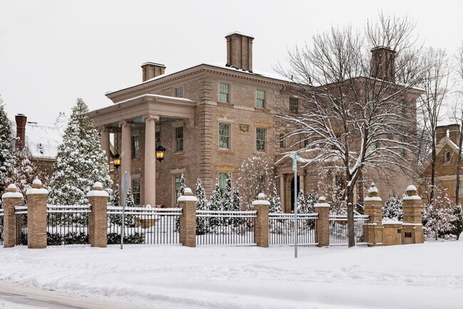 Building Photo - 5135 Ellsworth Ave