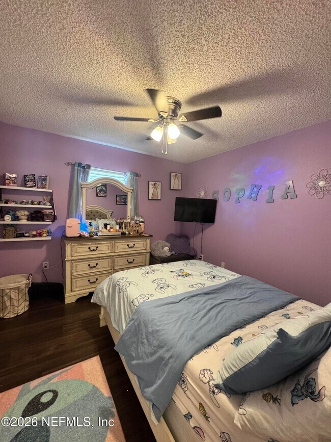 Building Photo - 12341 Glenn Hollow Dr