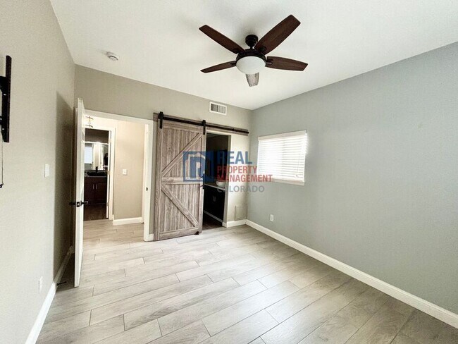 Building Photo - 5633 E Atlantic Pl