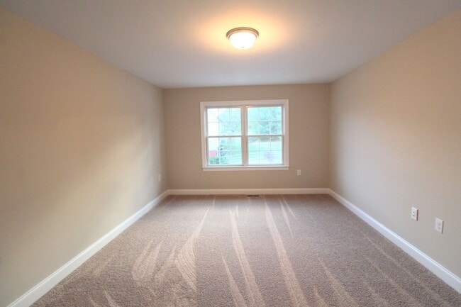 Building Photo - 500 Callaway Circle