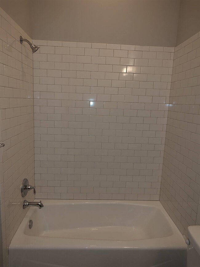 Building Photo - 3549 Esplanade Way