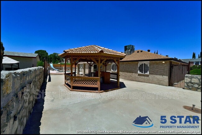 Building Photo - 11620 Laura Marie Dr