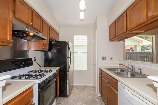 Building Photo - 12931 Marimba Trail