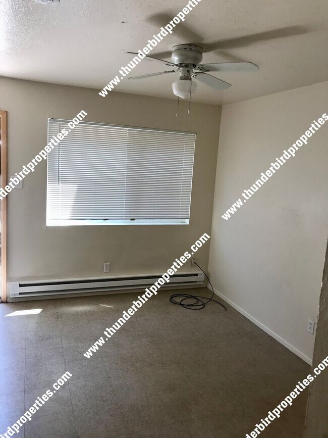 Building Photo - 187 Monte Largo Dr NE