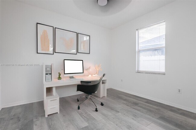 Building Photo - 1631 Open Field Loop