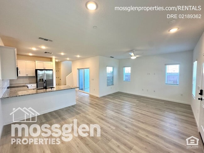 Building Photo - Welcome to Paseo at the Ranch!