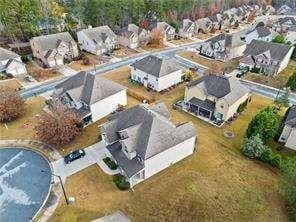Building Photo - 15 Creekwater Dr