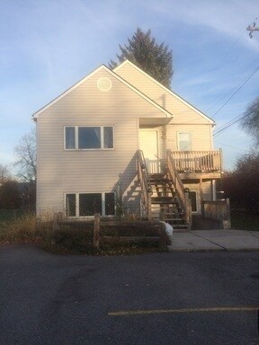 Building Photo - 511