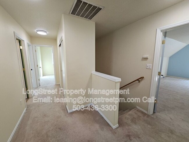 Building Photo - 5719 N Yale St