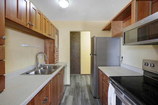 Building Photo - 950 Westbrooke Way