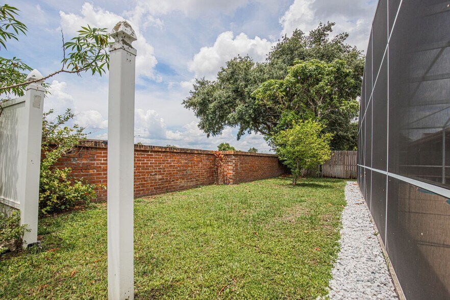 Building Photo - 2252 Wyndam Way