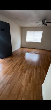 Building Photo - 1625 Espanola Ave