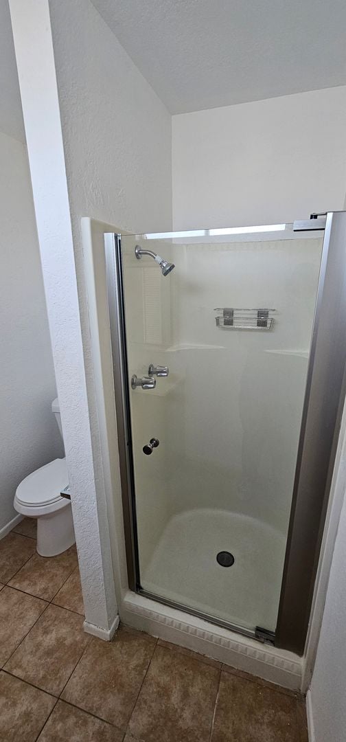 Building Photo - Cozy 3-bedroom, 2-bath with NEW Mini Split A/C