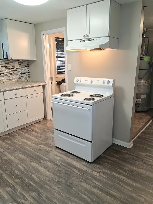 Building Photo - 3506 Kahlert Ave