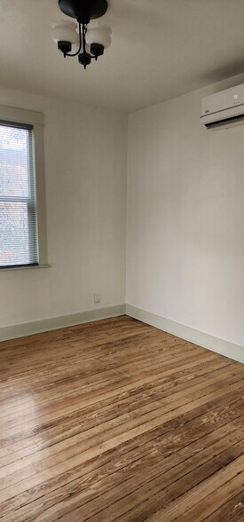 Building Photo - 523 Iron Ave SW