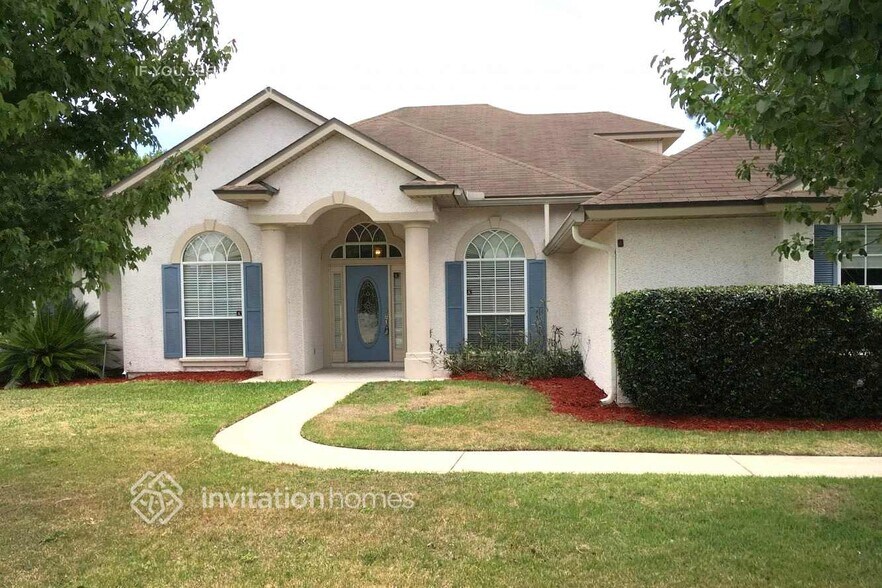Primary Photo - 12027 Brandon Lake Dr