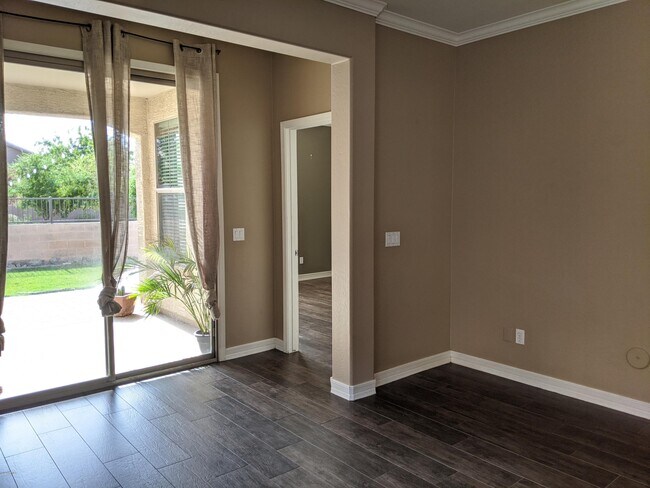 Building Photo - 21019 E Avenida Del Valle