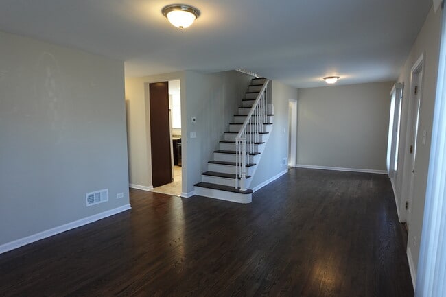 Building Photo - 7353 W 56th St