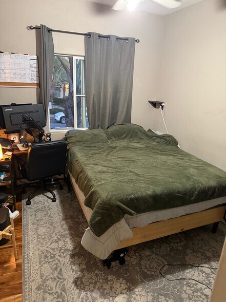 3rd bedroom - 3958 Lamont St