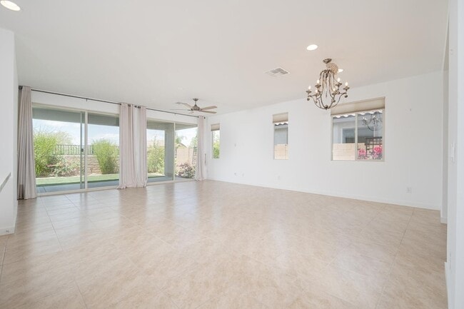 Building Photo - 14844 S 179th Ave