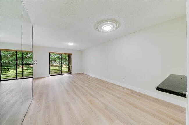 Building Photo - 14847 SW 104th St