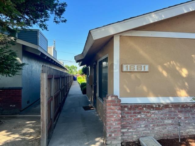 Building Photo - 1681 Marion St