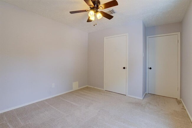 Building Photo - 3706 Echo Grove Ln