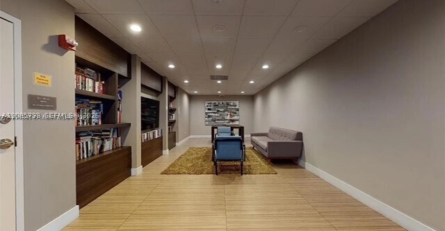 Building Photo - 3625 N Country Club Dr