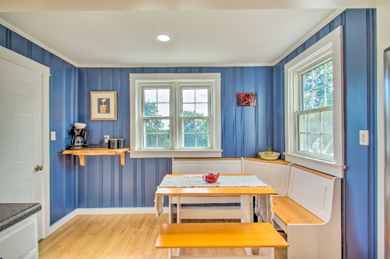 Building Photo - 703 10th St