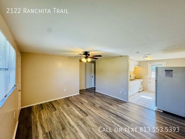 Building Photo - 2122 Ranchita Trail