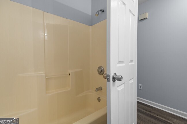 Building Photo - 2262 Cobb Creek Dr