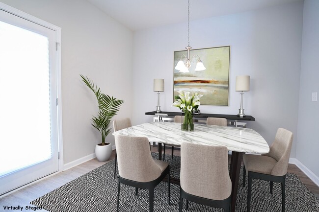 Building Photo - Move-In Special: Save $500 on Your First Month’s Rent- 2 Bedroom Townhome!