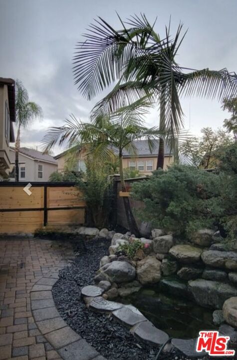 Building Photo - 16 Frances Cir