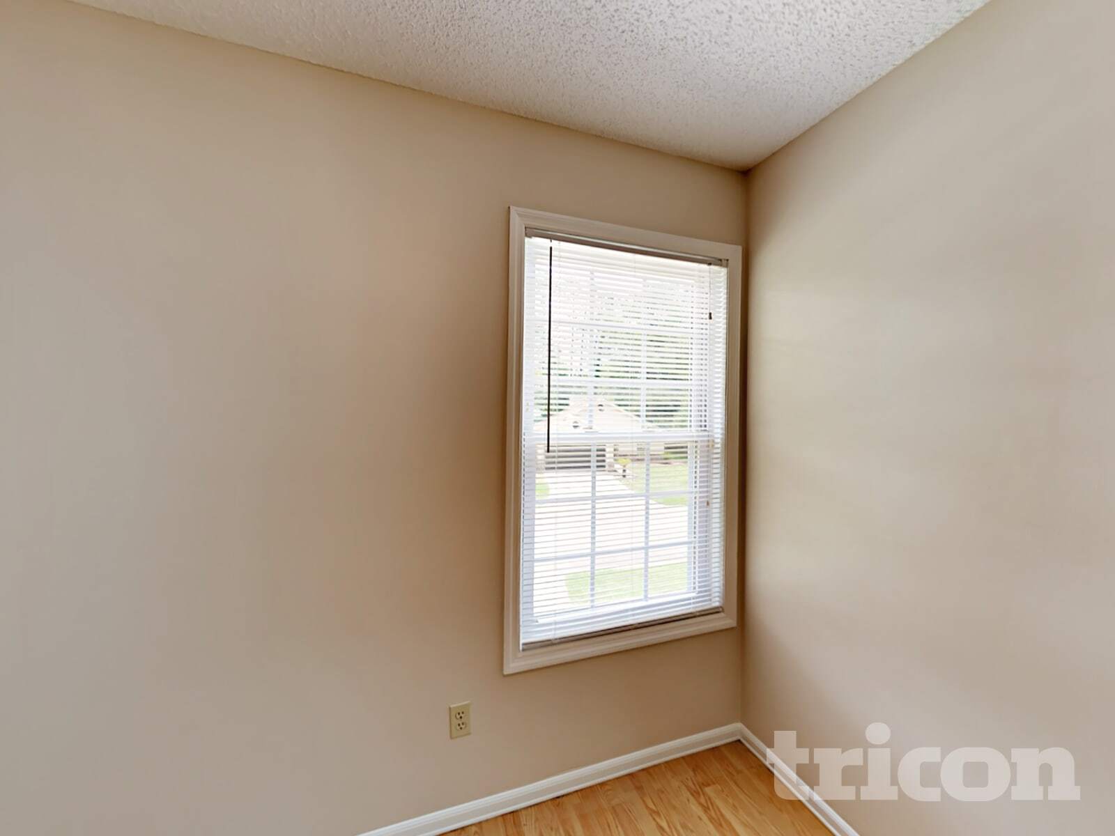 Building Photo - 7742 Settlers Landing Trail S