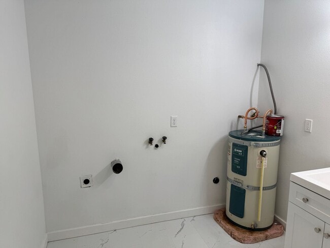 Building Photo - 1 bedroom apartment in Eugene!