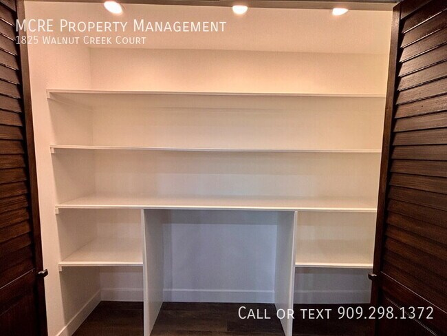 Building Photo - 1825 Walnut Creek Ct