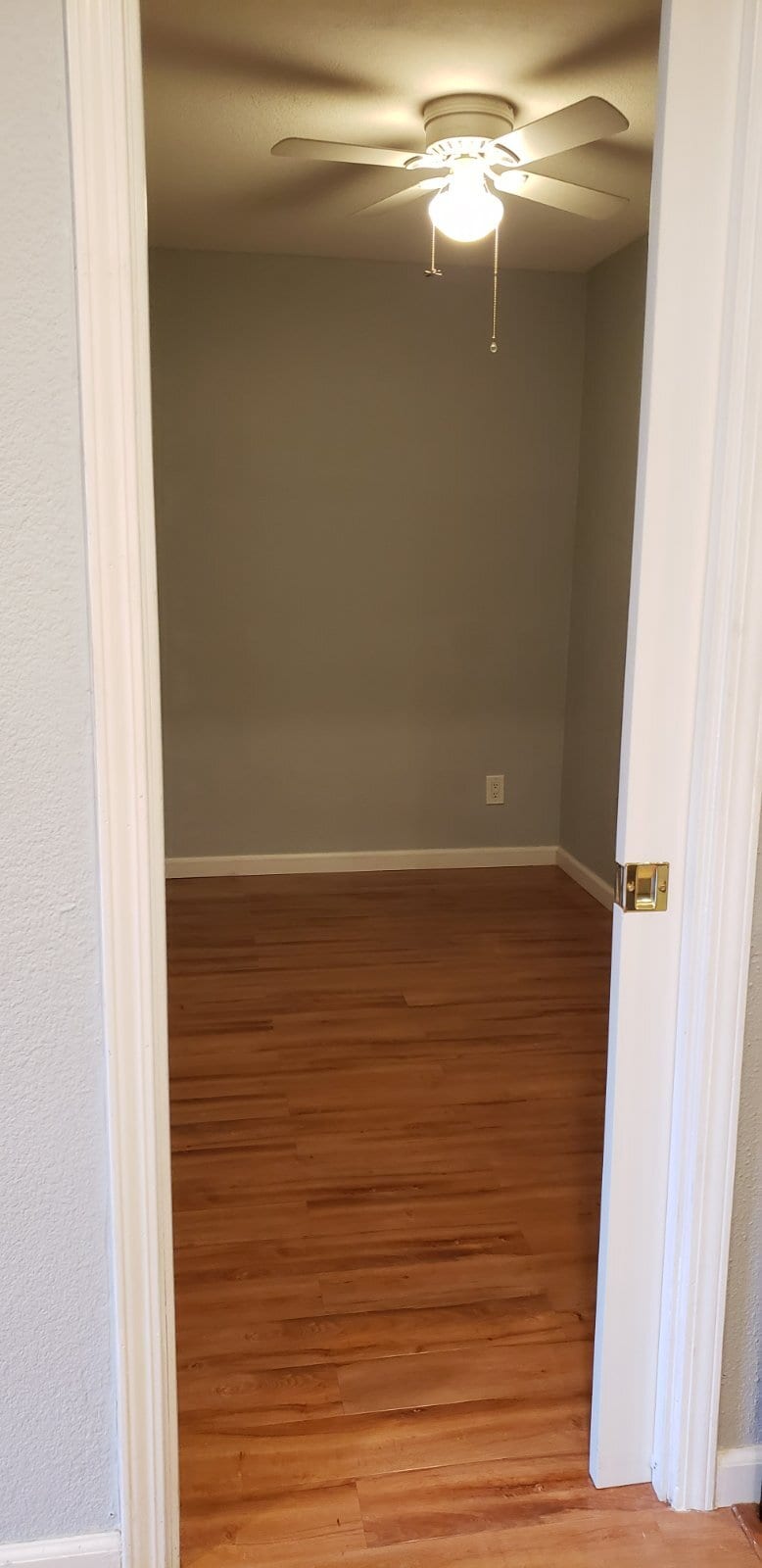 Building Photo - 275 Tradewinds Dr