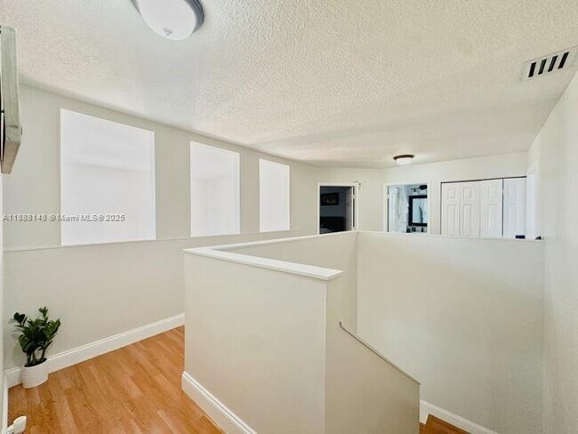 Building Photo - 10620 SW 67th St