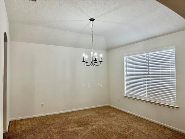 Building Photo - 30415 Deleon Fields Dr