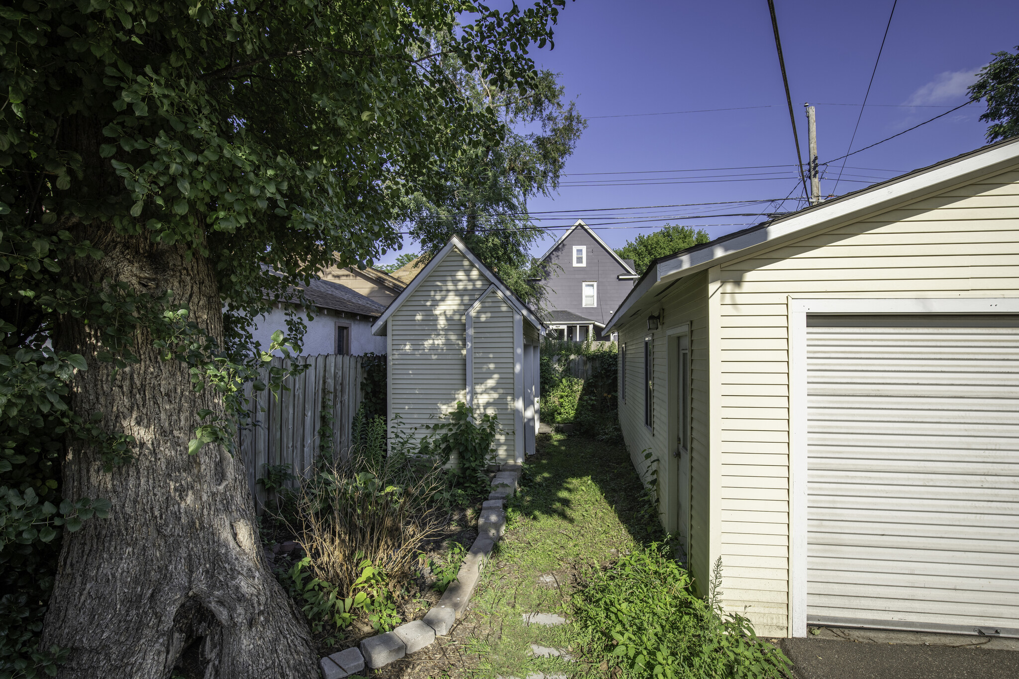 Storage Shed - 441 Fillmore St NE