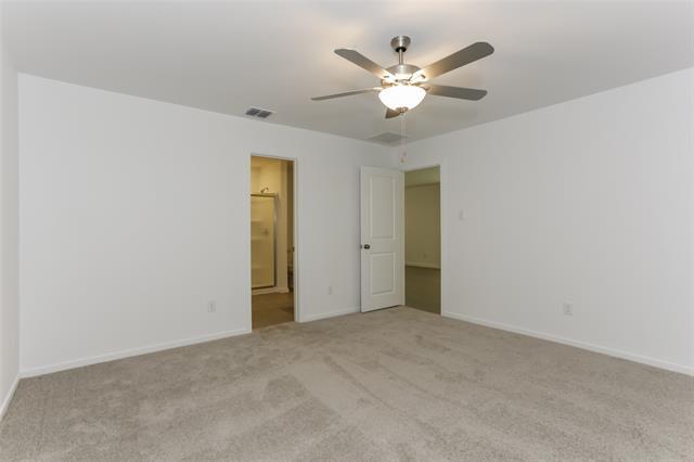 Building Photo - 15248 Bullfighter Blvd