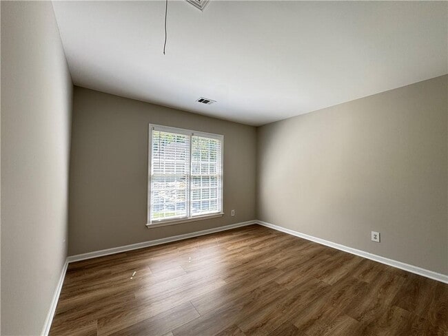 Building Photo - 7280 Devonhall Way