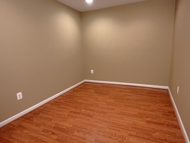 Building Photo - 7726 Grandwind Dr