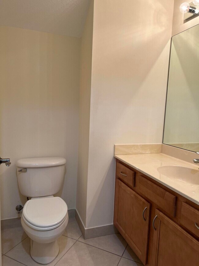 Building Photo - 650 Pacific Grove Dr