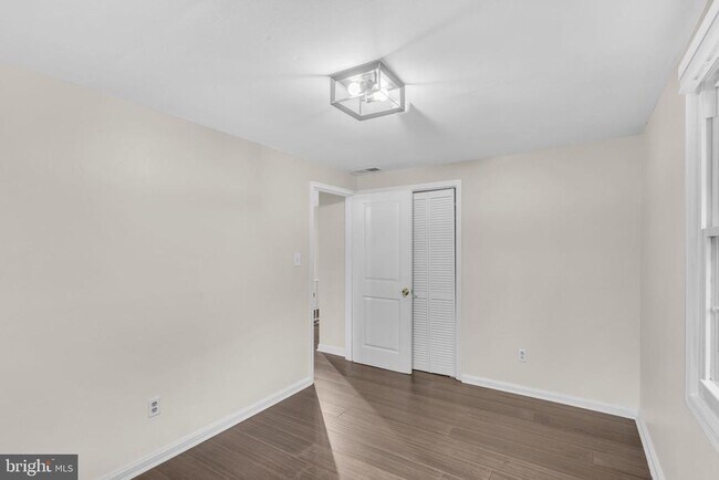 Building Photo - 2813 Mosby St